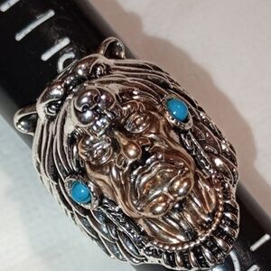/Ring Silver and Turquoise Ornate Ring/Indian Chief